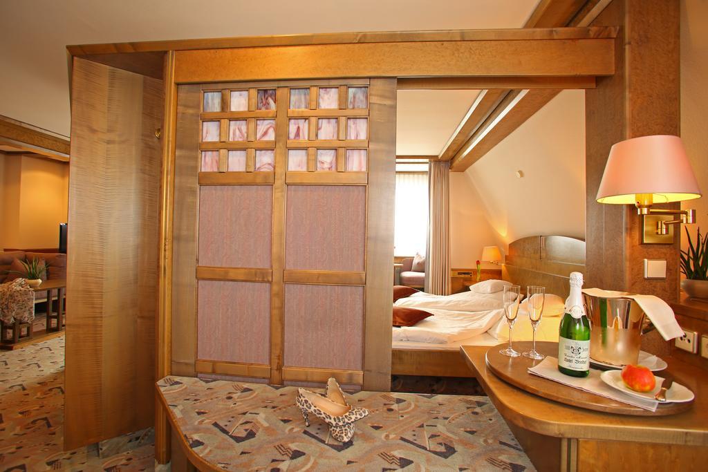 Hotel Brielhof 헤힝겐 외부 사진